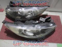 MAZDA
Biante early CCEFW
Genuine headlight
Right and left