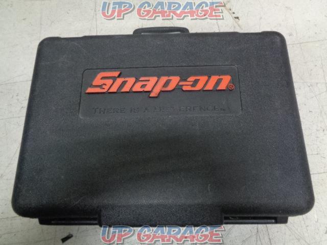 Snap-on
CTB 4187
Electric impact wrench
(S06426)-02