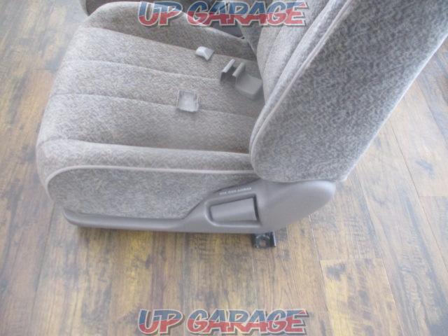 TOYOTA (Toyota)
JZX100 system Chaser
Avante
Lordry
Genuine driver seat & passenger seat set-07