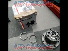 [AE86
Levin / Treno
Late TRD
Mechanical 2-way differential/LSD-ASSY
We lowered the price!!
