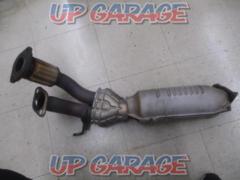 Honda genuine
Front pipe
Catalyst
[Integra
Type R / DC5
Late]
