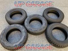 Price reduced! Tires only TOYO OPEN
COUNTRY
215 / 70R16
5 piece set