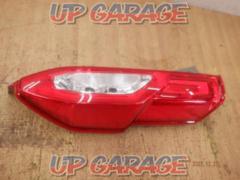 ◇ Price down ◇
Honda genuine tail light on the left side only