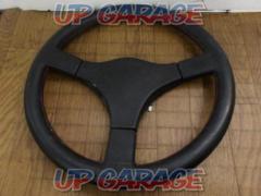 〇Price reduced Daihatsu genuine (DAIHATSU) genuine
MOMO
Leather steering wheel