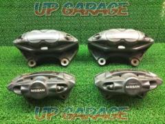 Price reduced! NISSAN
Fairlady Z
Z34
Genuine
Brake calipers
Before and after the set