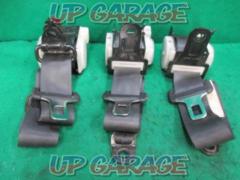 The price cut has closed !! 
TOYOTA
Mark Ⅱ
Tourer V/JZX100
Genuine rear seat belt