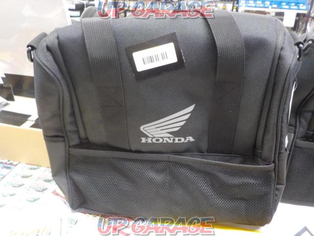 HONDA Africa Twin
Side bag-04