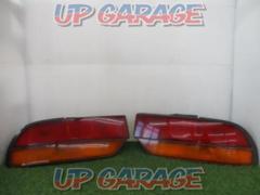 was price cut !!  NISSAN
180SX
Early and mid-term genuine tail lamps