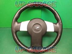 Genuine Nissan Fairlady Z/Z33
MT
Leather steering wheel