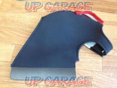 7-WOOD
Shoulder cover
SR-7
For the right