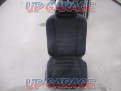 HONDA (Honda)
Genuine Alcantara seat
For RH (driver's seat) side
Civic Hybrid/FD3