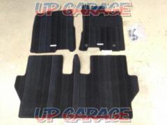Daihatsu
Move canvas genuine
Floor mat
