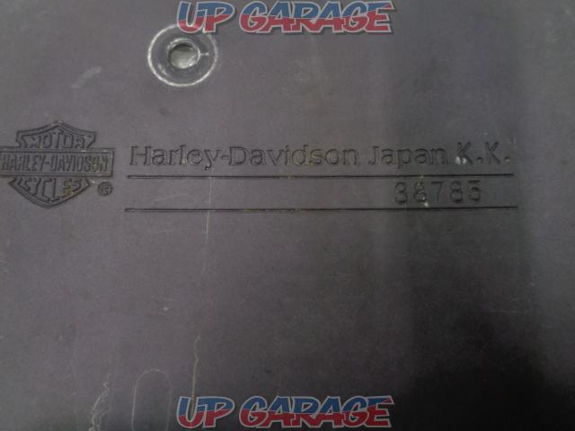 Great deal
HarleyDavidson (Harley Davidson)
License plate holder-03