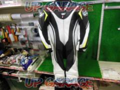 BERIKRACE-DEP
2.0
Punching leather racing suit
White/Black/Neon Yellow
Size: 48 (equivalent to S)