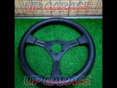 Unknown Manufacturer
Leather steering wheel 450mm