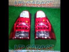 TOYOTA
Hilux Surf / 215 system
Late genuine LED tail lens