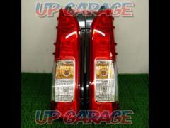 Toyota genuine 200 series Hiace 4th generation or later genuine tail lens