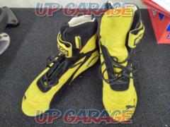SPARCO×PUMA
Racing shoes
Yellow Black
27cm