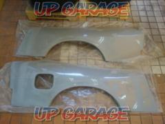 ORIGIN
Labo
(origin)
FRP rear fender
Right and left
For the 180SX
※ for large items
Only over-the-counter sales ※