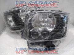 Unknown Manufacturer
Projector LED headlights
[Hiace / 200 system
Model 4 and later
 unused