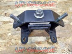 Toyota
ZN6
86 previous term genuine
Mission mount
[86
ZN6]