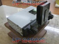 carrozzeria
AD-V400
1DIN size mounting bracket
For portable navigation