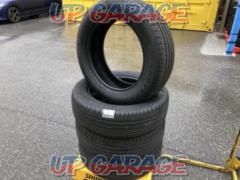Tires only DUNLOP
GRANDTREK
PT 30
225 / 60R18
Four