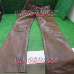 DEGNER
Leather pants
