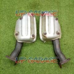 Nissan genuine exhaust manifold
Left and right set