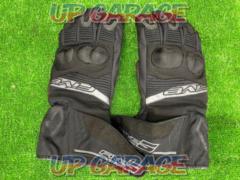 FIVEWFX2
Winter Gloves
XL size