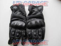 MOTO
WOLF (Motorufufu)
Leather Gloves
black
L size