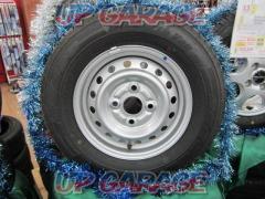 Suzuki genuine (SUZUKI)
Steel wheels (TOPY)
+
YOKOHAMA (Yokohama)
BluEarth-Van
RY55