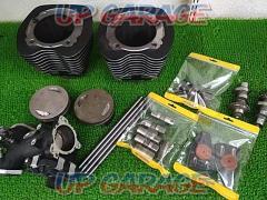 Translation
Harley Genuine
FXDLS1800
Genuine cylinder/piston/throttle/injector/cam set