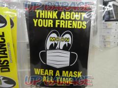 MOONEYES 【DM235WM】 MOON メッセージ ステッカー Wear A Mask