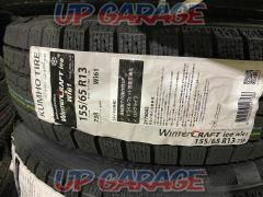 Over-the-counter sales only
KUMHO WinterCRAFT
ice
wi61
155 / 65R13
Made in 2023
Four