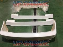 0 Soarer
4 point bumper spoiler
front
Rear bumper
Side step
As this is a large item, please place your order from your local Up Garage.