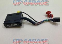 Data systems
Rear camera connection adapter
For Honda (normal view fixed model)
RCA013H