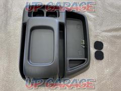 200 series
Hiace
wide
Genuine
Center console
Type 1
Type 2
Type 3