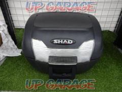 SHAD rear box
Size: 50cm (width) x 40cm (back) x 30cm (height)