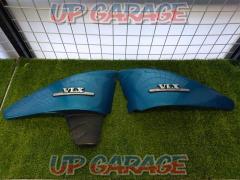 Honda
Steed VLX removal
Genuine side cover
Right and left