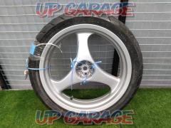 BMW
Original wheel
36.31-2
310
255
With tire