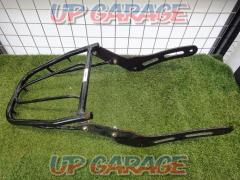Honda
Remove 250
Rear carrier
Year Unknown