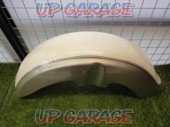 Dragster 400 Classic
Genuine front fender
Year Unknown