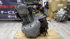 KAWASAKI Estrella
Engine
Engine body
Over-the-counter sales only
