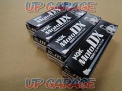 NGK
MotoDX plug
LMAR8ADX-9S
Set of 4