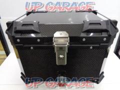 RIDEZ (Rise)
HARD
WORX
carbon
Top Case
(Rear box)
Capacity 45L
Outlet article