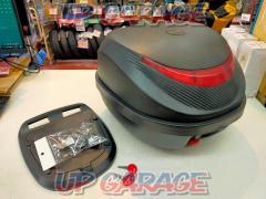 Unknown Manufacturer
Rear BOX
[Capacity] Unknown