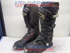 W2
BOOTS
E-MX 7
Terrain Boots
black
Size EU/43
