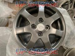Reduced price original paint wheel Daihatsu genuine
Genuine 7-spoke
!!!