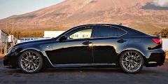 New bargain item
HKS
HIPERMAX
S
[LEXUS
IS
F/USE20Even just for fun
It's not just about being comfortable
Toward a new value of “driving comfort”